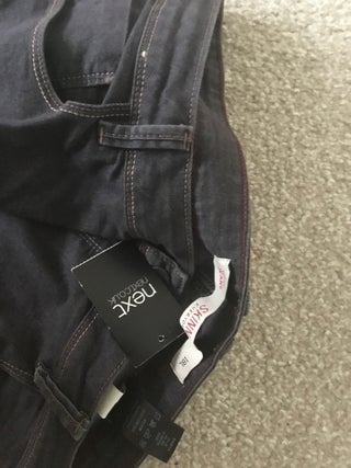 Skinny jeans