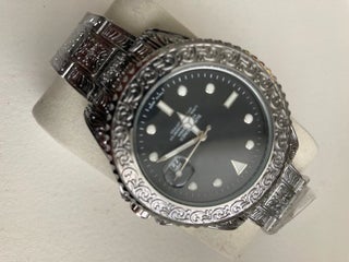 Mens luxury watch