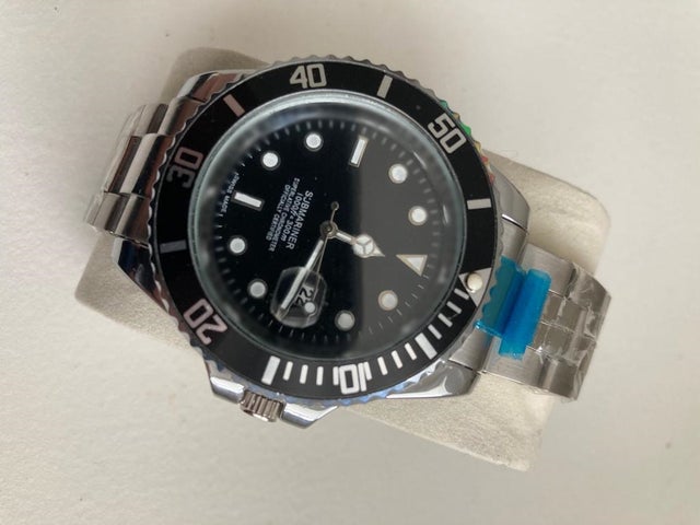 Mens luxury watch