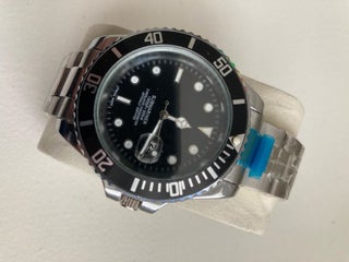 Mens luxury watch