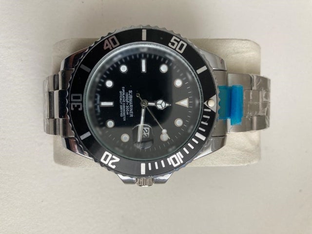 Mens luxury watch
