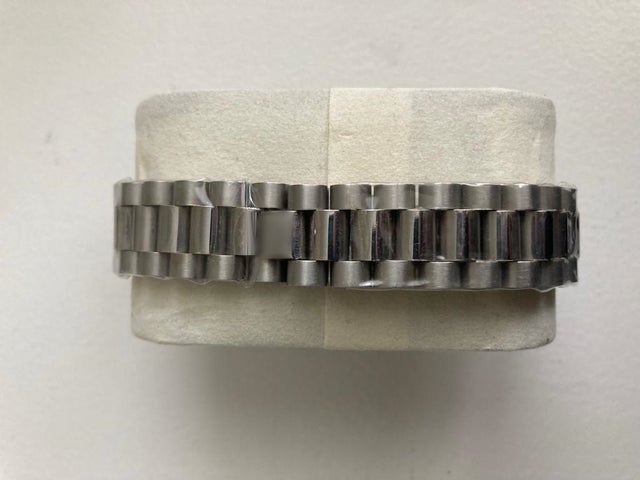 Ladies luxury watch